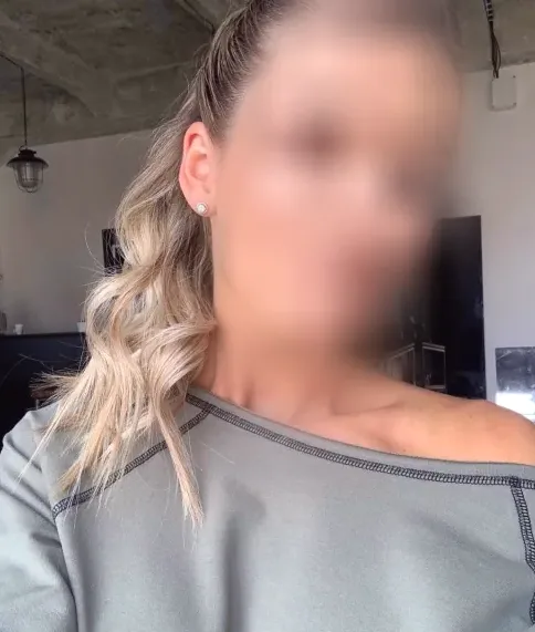 Alina, 21