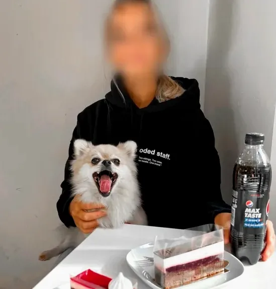 Carla, 33