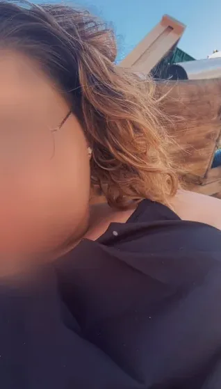 Chiara, 27