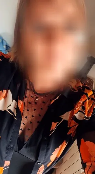Lena, 37
