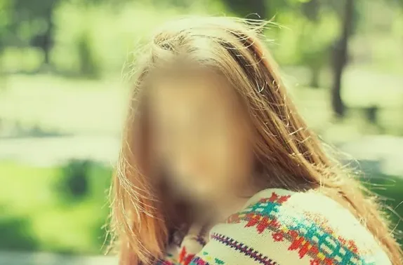 Maja, 27