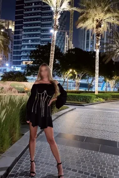 Marie, 40