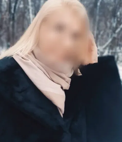 Simone, 36